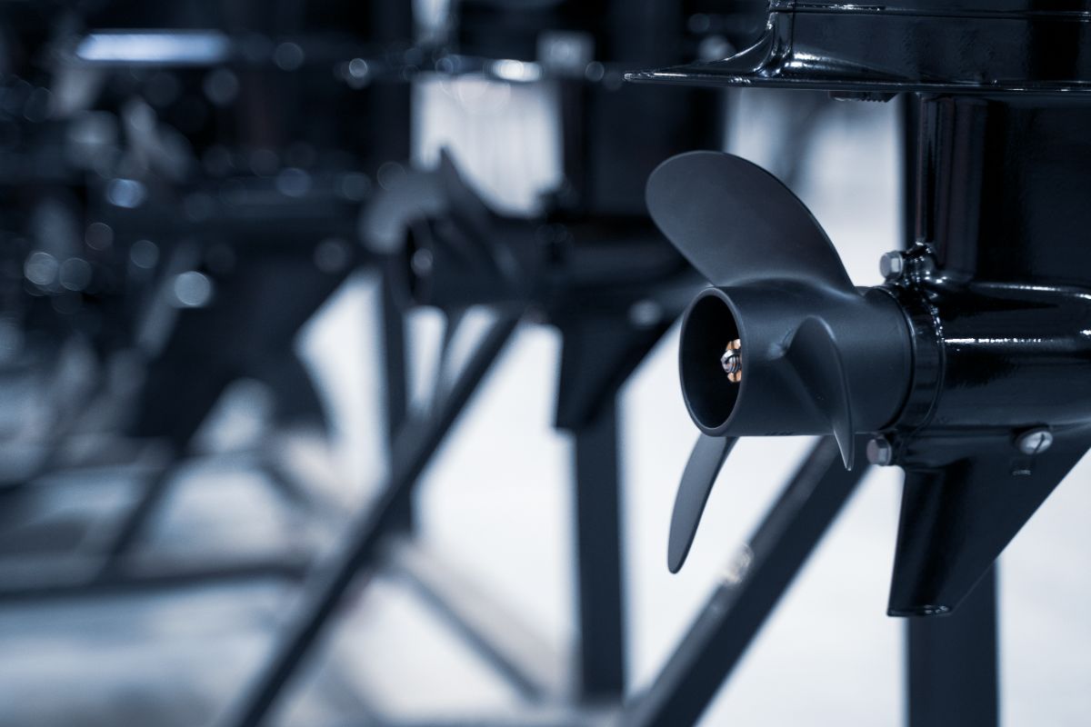 Boat hulls and propellers